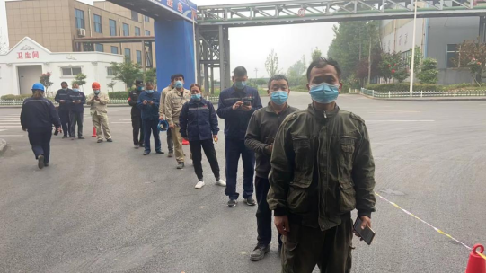 生产防疫两手抓 产能核检齐增效 生产防疫两手抓 产能核检齐增效